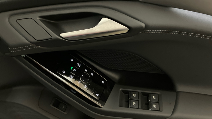 Audi A6 210kW 83kWh Sport 5dr Auto Electric Hatchback - Image 19